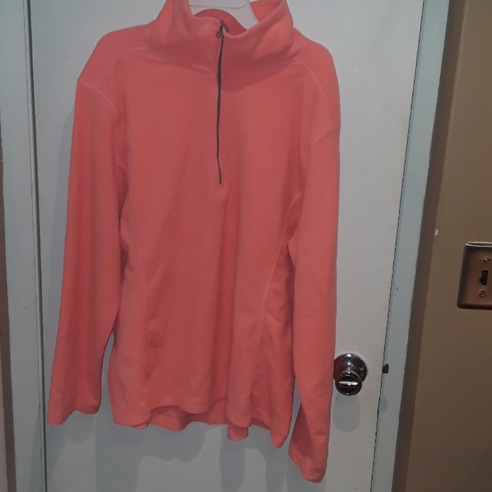 Pull over sweater